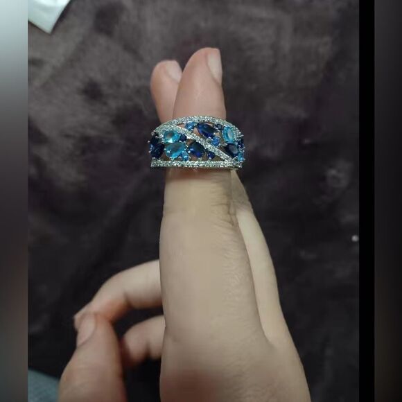 🩵 Blue Crystal Cz Diamond Wide Band  Ring 💎 - Picture 6 of 16